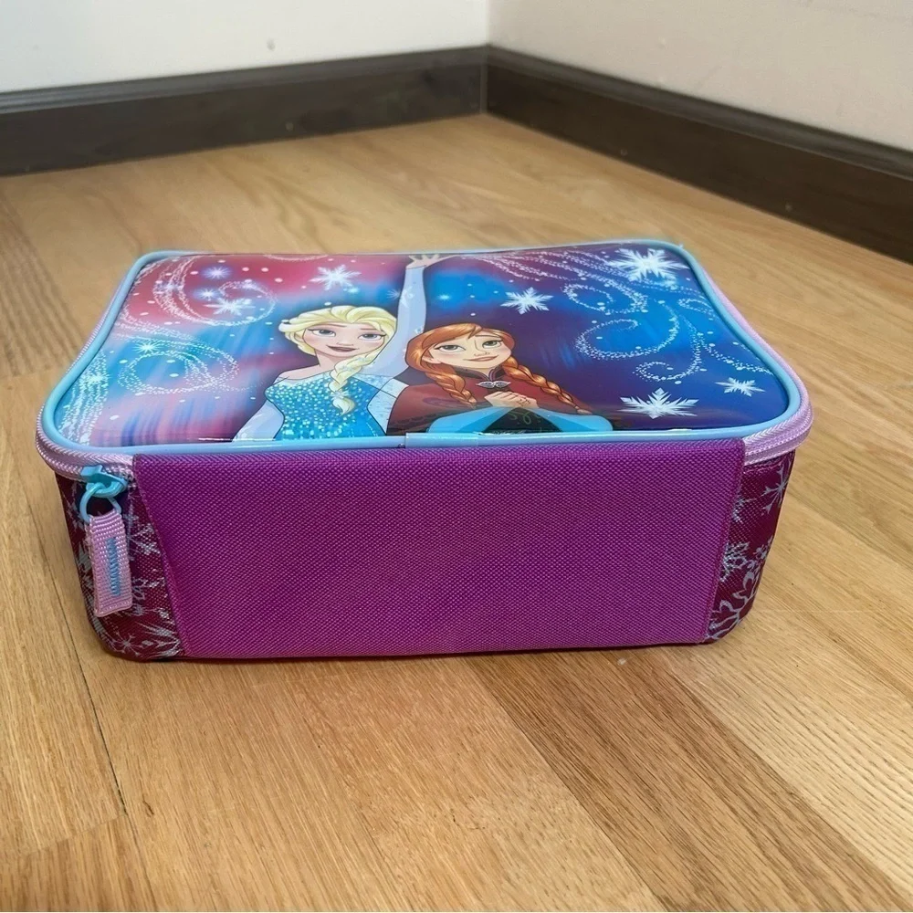 Disney Frozen Lunch Can Box American Tourist Purple Blue